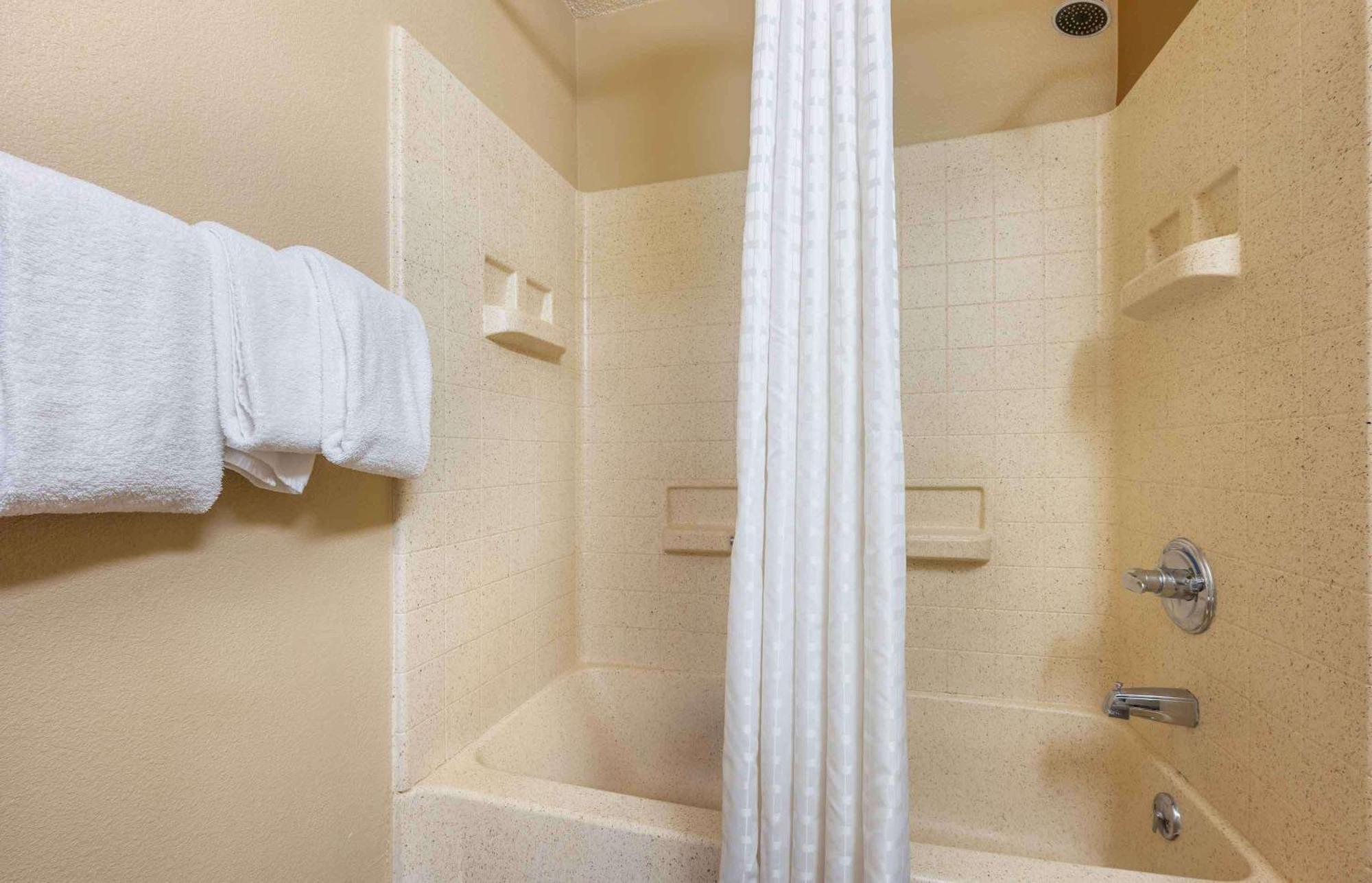 Extended Stay America Select Suites - Cincinnati - Florence - Meijer Dr Extérieur photo